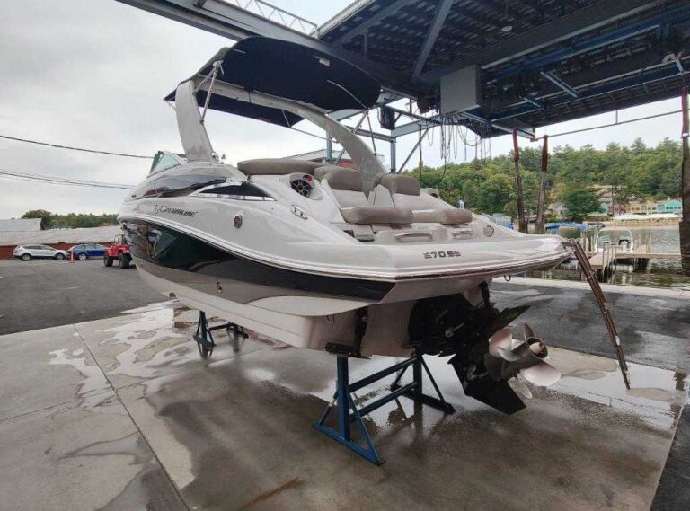 2023 Crownline 270 SS - Arch - JUST REDUCED!!! US-KIS88960F223 [photo 15]